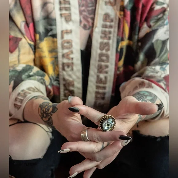 ⭐️Market of Stars⭐️ FRIENDSHIP LOVE AND TRUTH PIXIE DUSTER - Picture 6 of 13